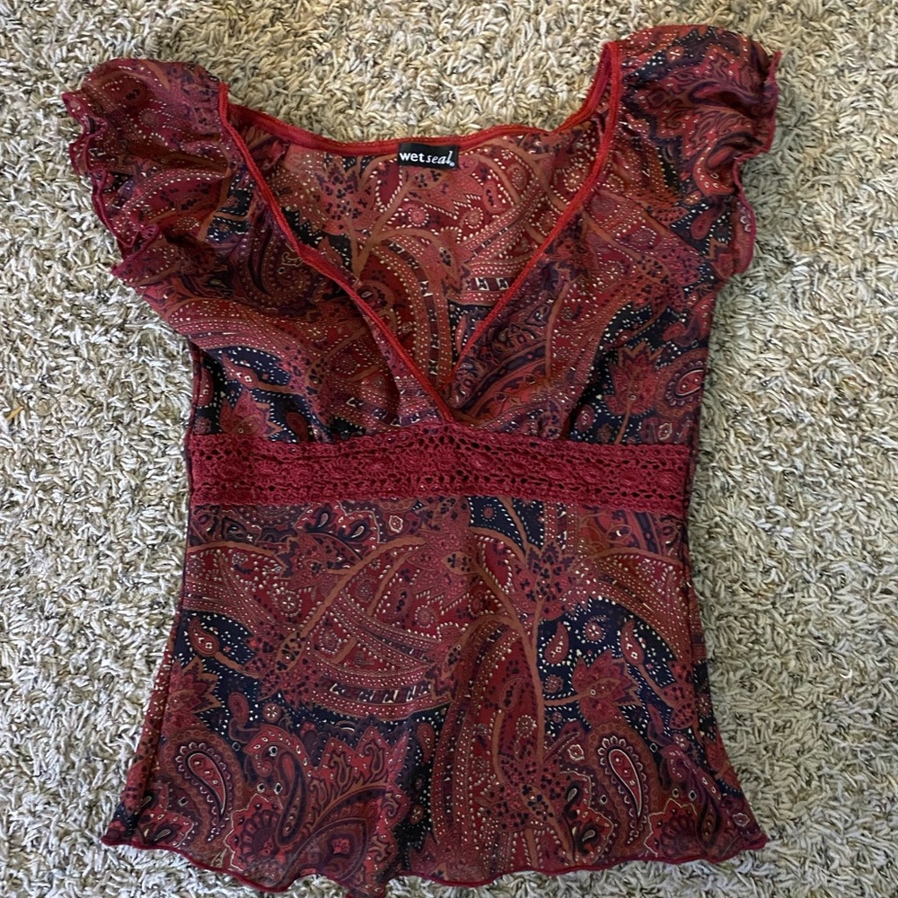 Wetseal women’s top